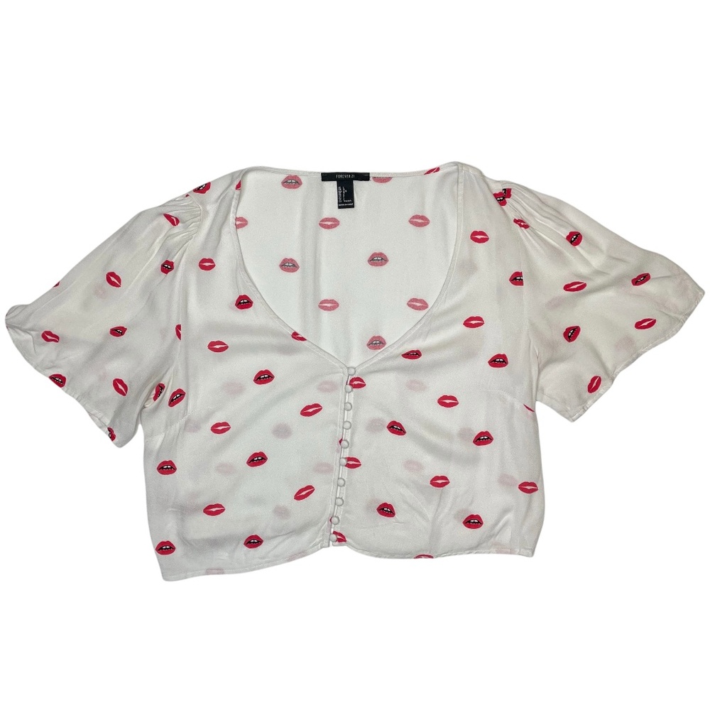 Forever 21 lips crop top